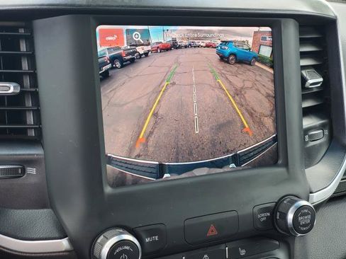 Used 2023 RAM 1500 Big Horn AWD/4WD image 14