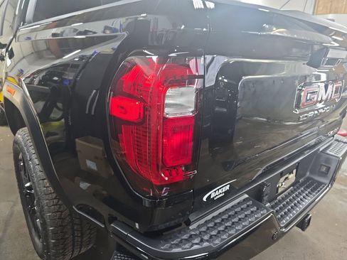 New 2026 GMC Canyon AT4 image 32