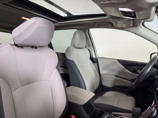 Used 2019 Subaru Forester Premium AWD/4WD image 18