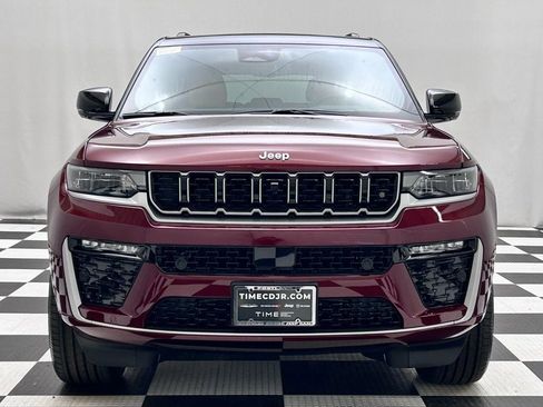 New 2026 Jeep Grand Cherokee Summit image 3