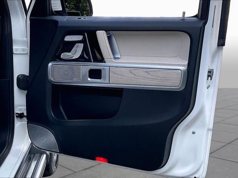 Used 2020 Mercedes-Benz G 550 image 22