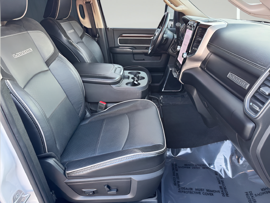 Used 2024 RAM 2500 Laramie AWD/4WD image 27