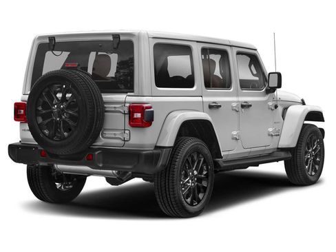 Used 2022 Jeep Wrangler Unlimited Rubicon 4xe AWD/4WD image 2