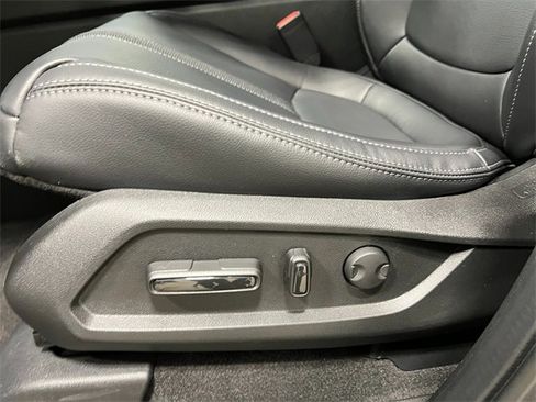 New 2025 Honda Pilot EX-L image 13