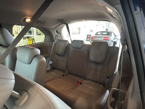 Used 2016 Honda Odyssey EX-L image 29