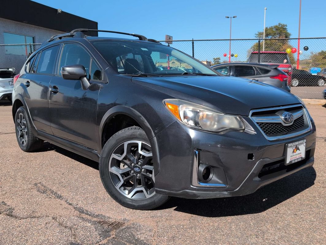 Used 2017 Subaru Crosstrek 2.0i Limited AWD/4WD image 1