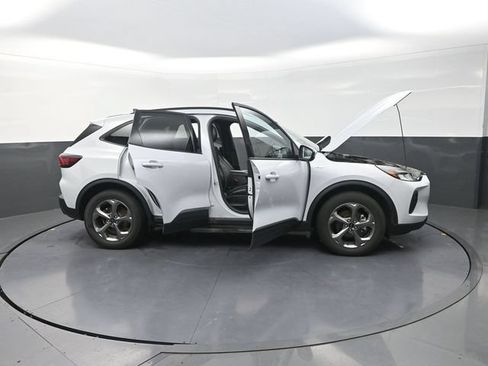 Used 2025 Ford Escape ST-Line Select AWD/4WD image 46