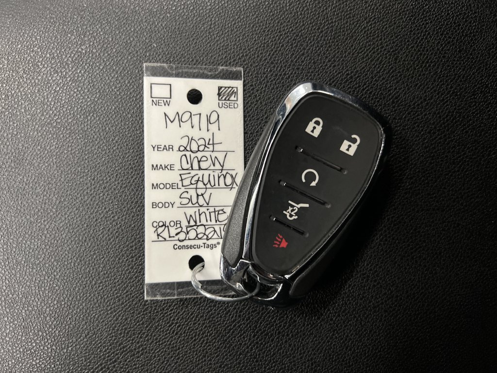 Certified 2024 Chevrolet Equinox LT AWD/4WD image 25