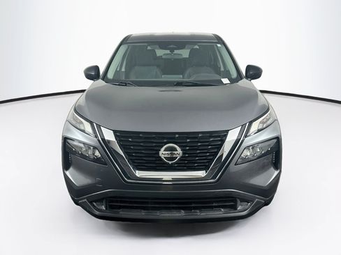 Used 2021 Nissan Rogue S FWD image 2