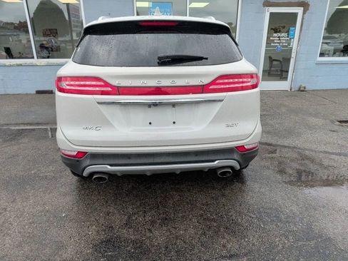 Used 2019 Lincoln MKC Select w/ Select Plus Package FWD image 31