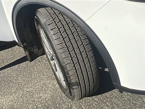 Certified 2022 Ford Escape SEL w/ Technology Package image 10