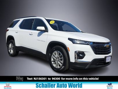 Used 2022 Chevrolet Traverse LT
