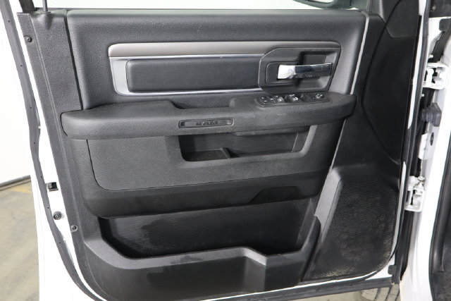 Used 2021 RAM 1500 Warlock AWD/4WD image 39