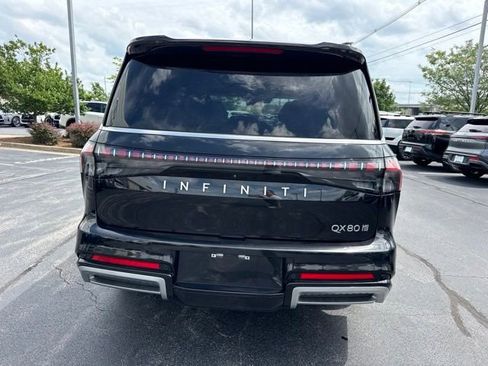 Certified 2025 INFINITI QX80 Sensory AWD/4WD image 9