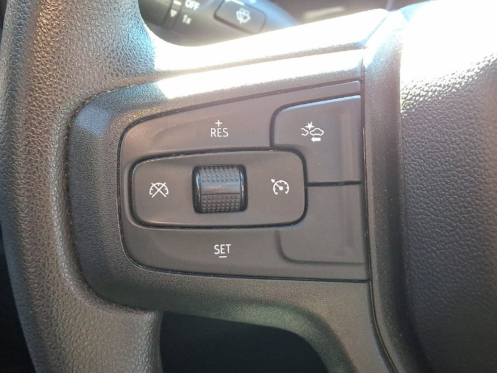 Certified 2022 Chevrolet Silverado 1500 Custom AWD/4WD image 21