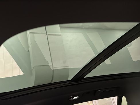 New 2026 Volvo XC90 T8 Plus w/ Protection Package Premier image 25