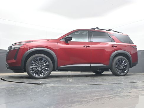 New 2026 Nissan Pathfinder SL AWD/4WD image 27