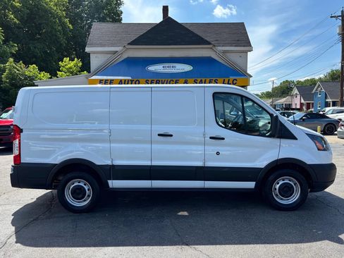 Used 2019 Ford Transit 150 130 Low Roof RWD image 1