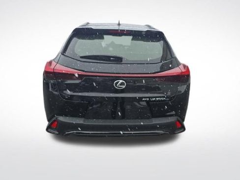 Used 2025 Lexus UX 300h AWD w/ Accessory Package (Z2) image 6
