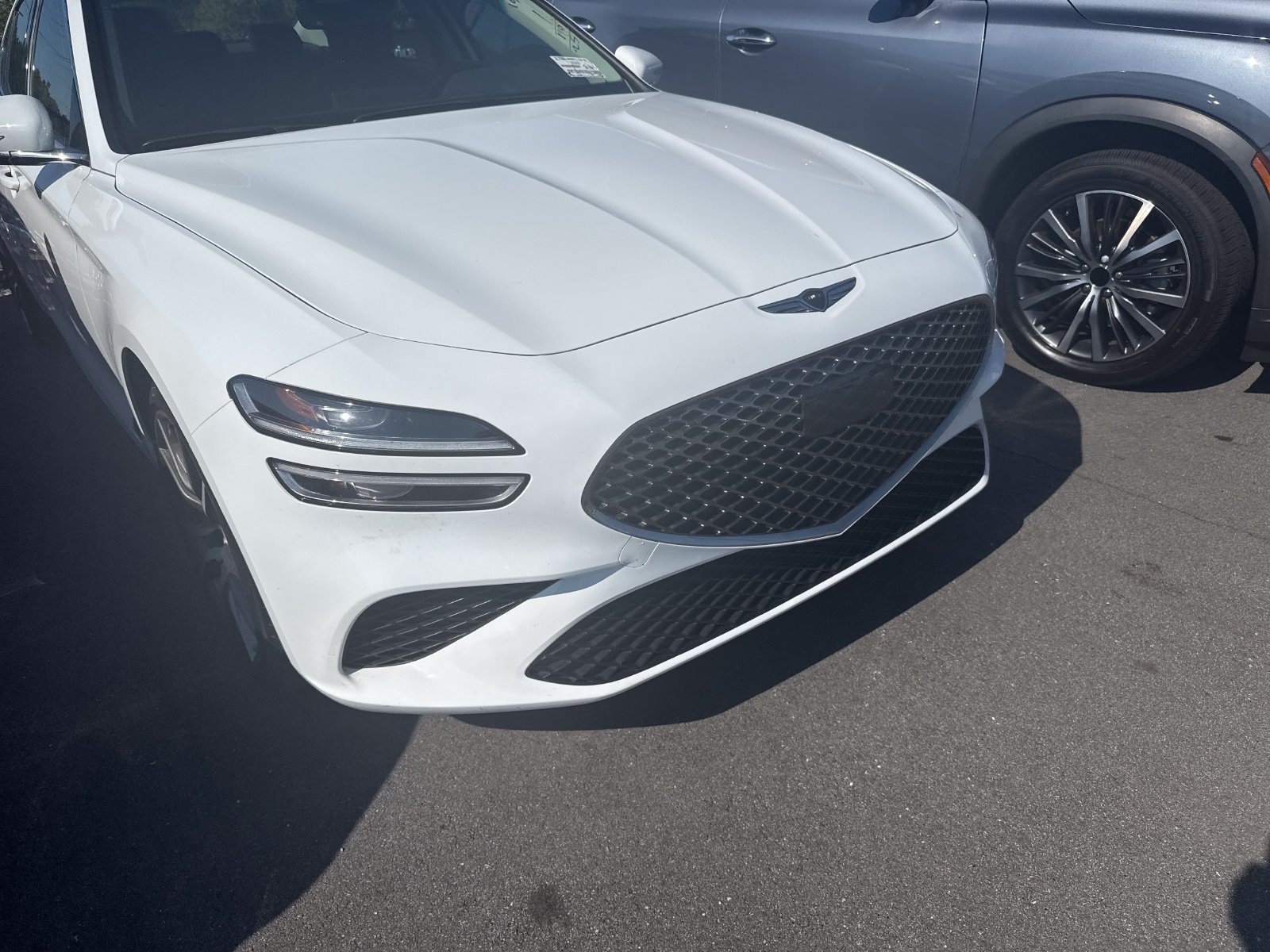 Used 2025 Genesis G70 2.5T RWD image 5