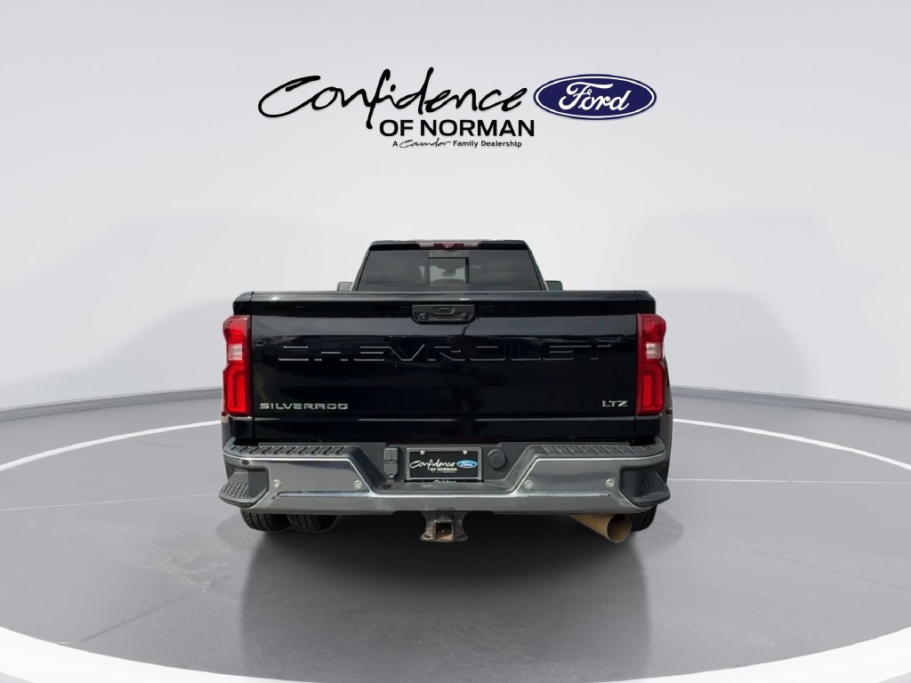 Used 2022 Chevrolet Silverado 3500 LTZ w/ LTZ Texas Edition AWD/4WD image 10