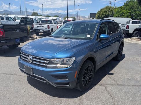 Used 2019 Volkswagen Tiguan SE AWD/4WD image 10