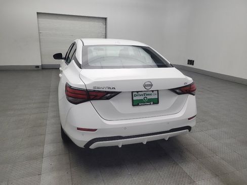 Used 2024 Nissan Sentra SV image 6