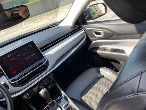 Used 2022 Jeep Compass Latitude w/ Convenience Group image 24