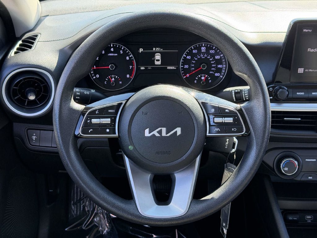Used 2024 Kia Forte LXS FWD image 11