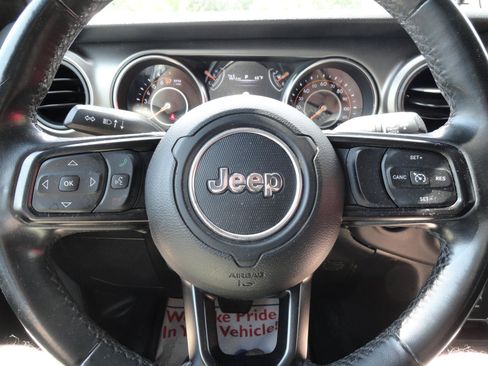 Used 2019 Jeep Wrangler Unlimited Sport S AWD/4WD image 13