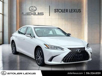 Certified 2023 Lexus ES 250 w/ Premium Package