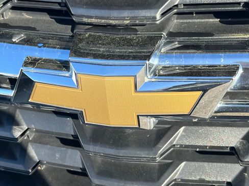 Used 2022 Chevrolet Colorado W/T image 10