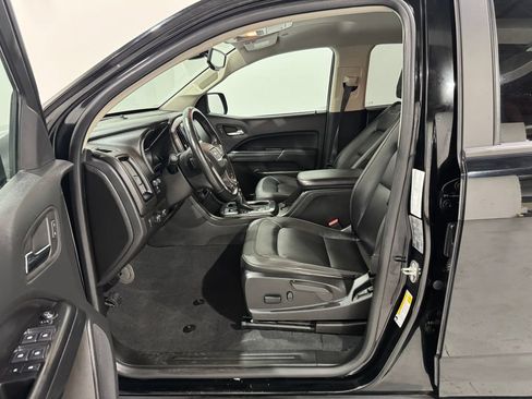 Used 2022 GMC Canyon AT4 w/ Driver Alert Package AWD/4WD image 14
