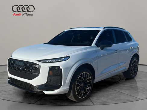New 2026 Audi Q3 quattro 2.0T AWD/4WD image 1
