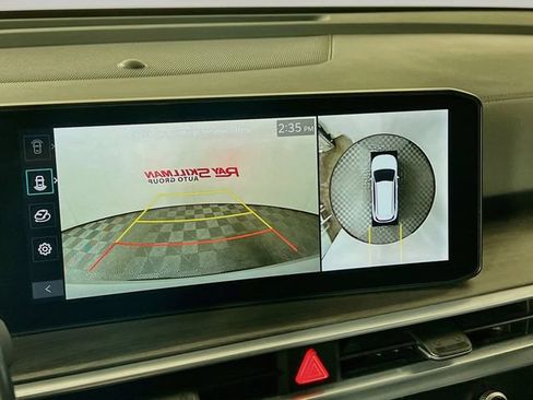 Used 2025 Kia Sorento SX AWD/4WD image 19