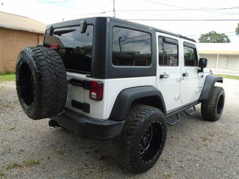 Used 2016 Jeep Wrangler Unlimited Sport w/ Quick Order Package 24S AWD/4WD image 6