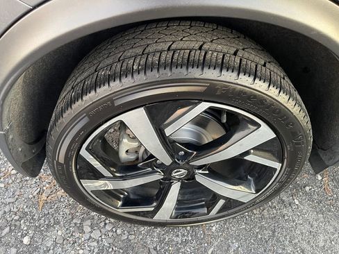 Used 2022 Nissan Rogue Sport SL w/ Premium Package image 13