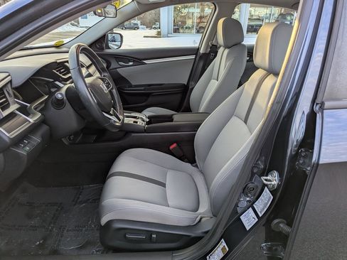 Used 2019 Honda Civic EX image 17