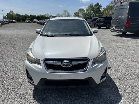 Used 2016 Subaru Crosstrek 2.0i Premium image 2