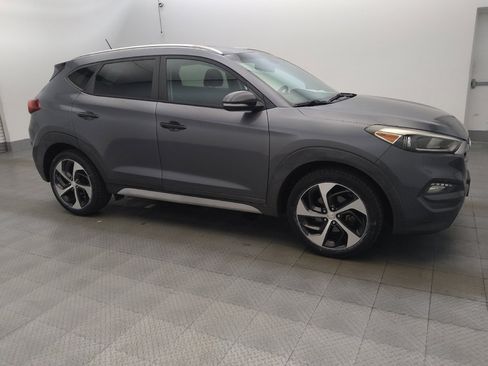 Used 2017 Hyundai Tucson Sport FWD image 11