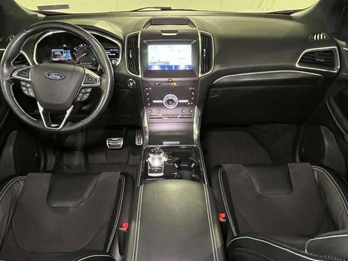 Used 2020 Ford Edge ST w/ Equipment Group 401A AWD/4WD image 26