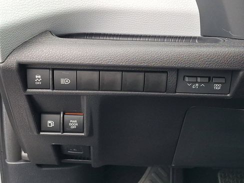 Certified 2025 Toyota Sienna XLE AWD/4WD image 25