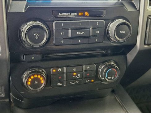 Used 2016 Ford F150 XLT w/ Equipment Group 302A Luxury AWD/4WD image 18