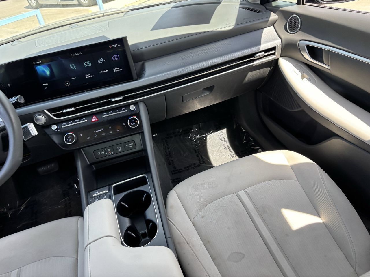 Used 2025 Hyundai Sonata SEL FWD image 14