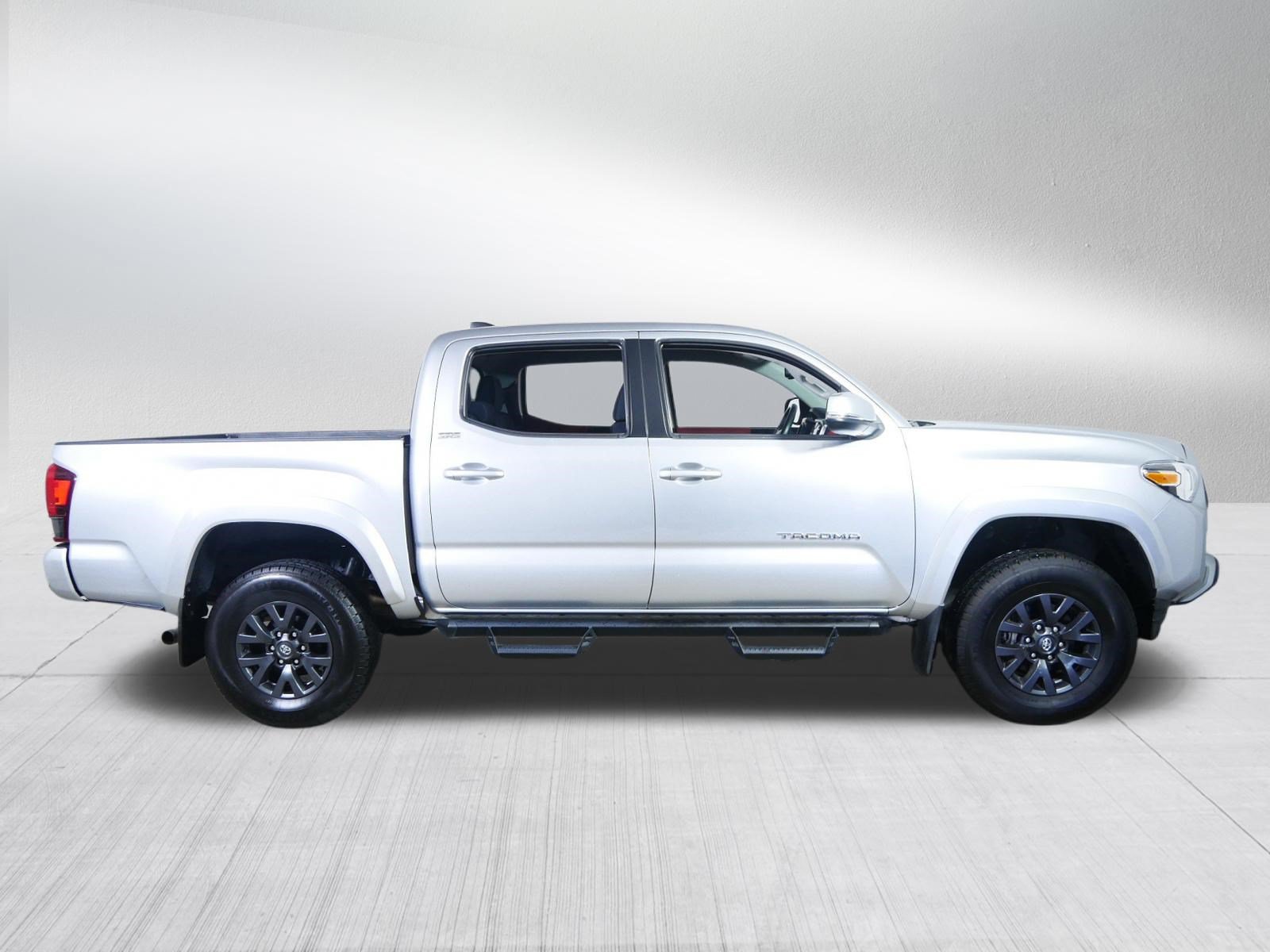 Used 2023 Toyota Tacoma SR5 w/ Technology Package AWD/4WD image 8