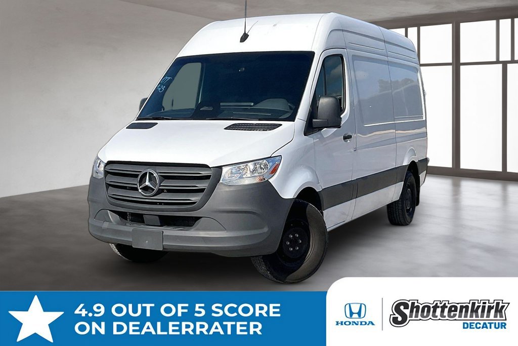 Used 2025 Mercedes-Benz Sprinter 2500 image 1