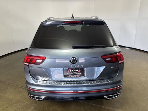 Used 2022 Volkswagen Tiguan SEL R-Line AWD/4WD image 15