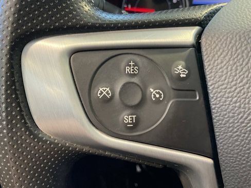 Used 2022 GMC Terrain SLE w/ Driver Convenience Package image 13