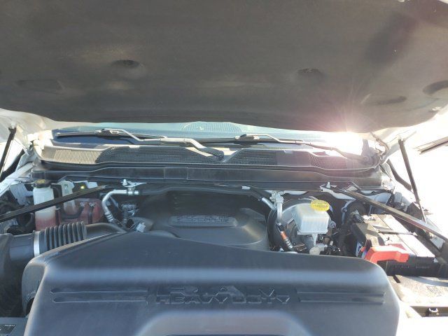 Used 2019 RAM 2500 Tradesman AWD/4WD image 11