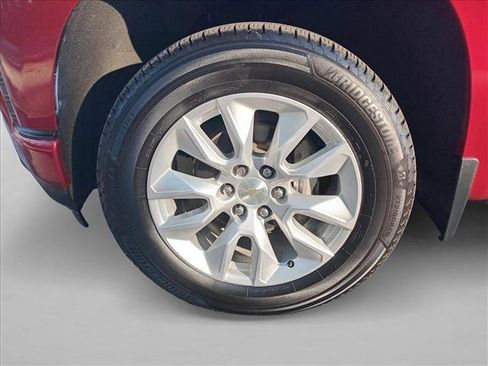 Used 2022 Chevrolet Silverado 1500 Custom image 9